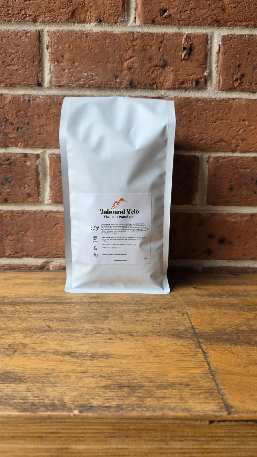 Unbound Velo (The Cafe Puncheur Blend) 1kg Wholebean, 100% Arabica