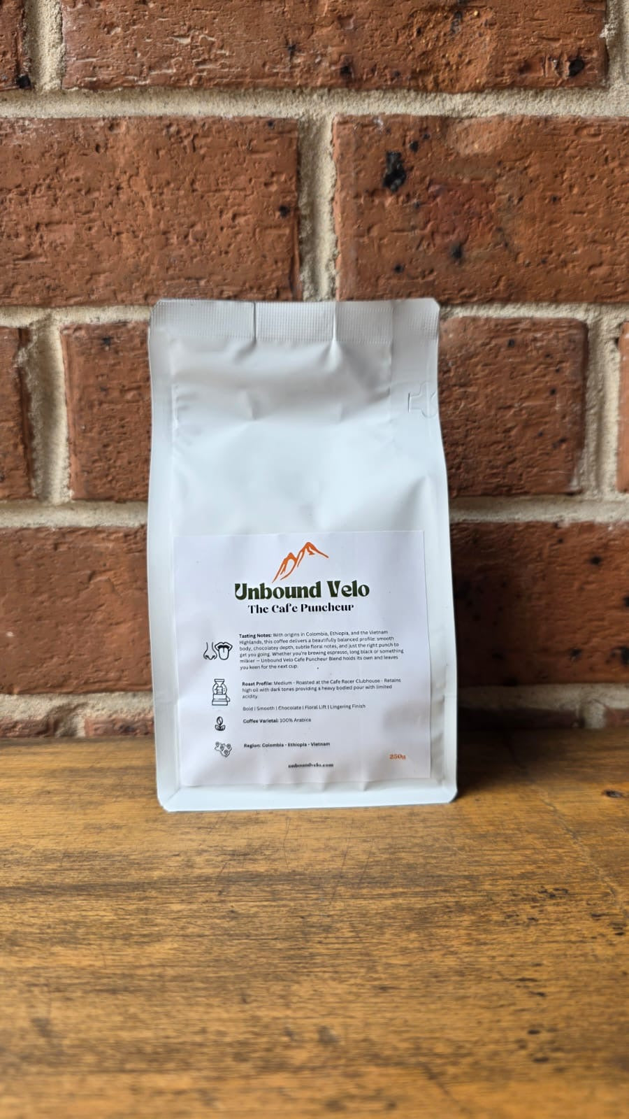 Unbound Velo (The Cafe Puncheur Blend) 250g x24 Wholebean, 100% Arabica
